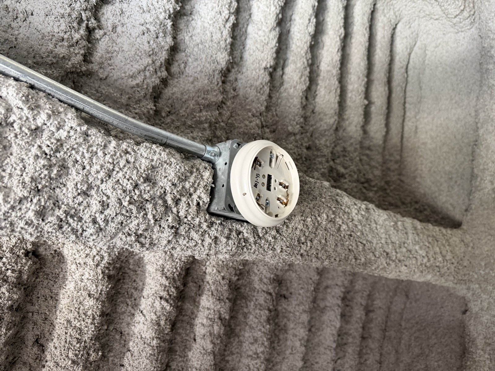 Stair A - Missing Smoke Detector